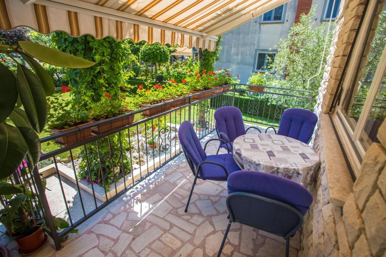 Garden View Apartment In Porec For 2 - 4 Persons Poreč Exterior foto