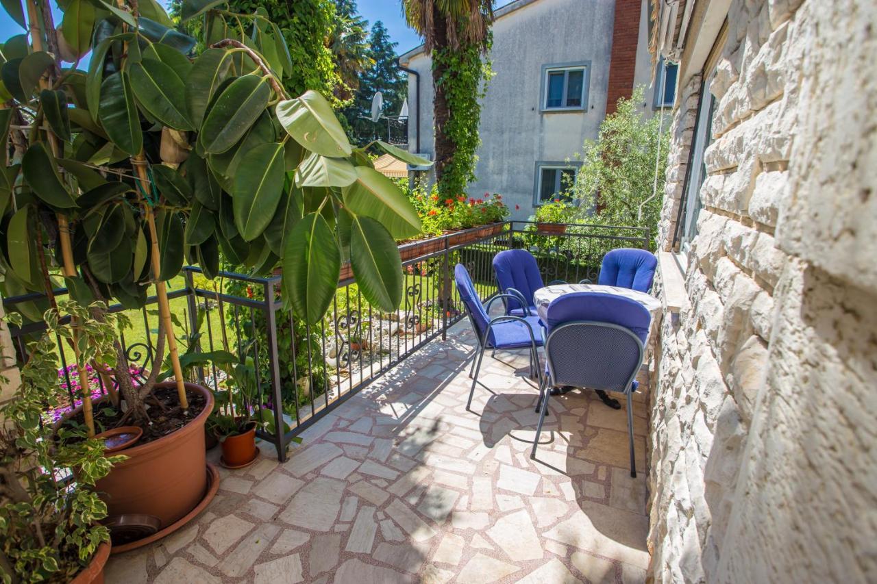 Garden View Apartment In Porec For 2 - 4 Persons Poreč Exterior foto